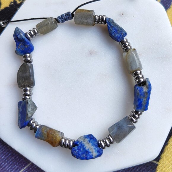 “Fomalhaut” Constellarium Bracelet | Labradorite & Lapis Lazuli | Adjustable | - Picture 4 of 7